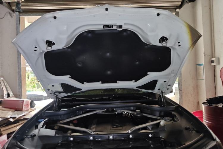 Used BMW X7 2019 xDrive40i Luxury M Sport Package Engine Bay