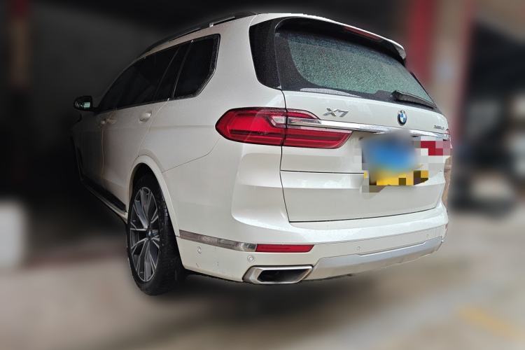 Used BMW X7 2019 xDrive40i Luxury M Sport Package Rear Left 45 Deg