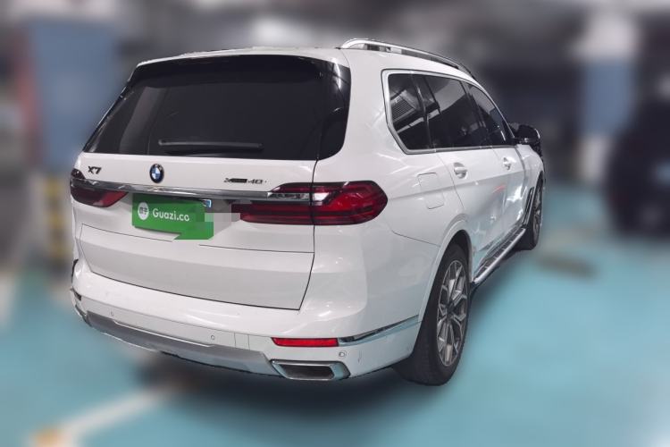 Used BMW X7  Rear Right 45 Deg