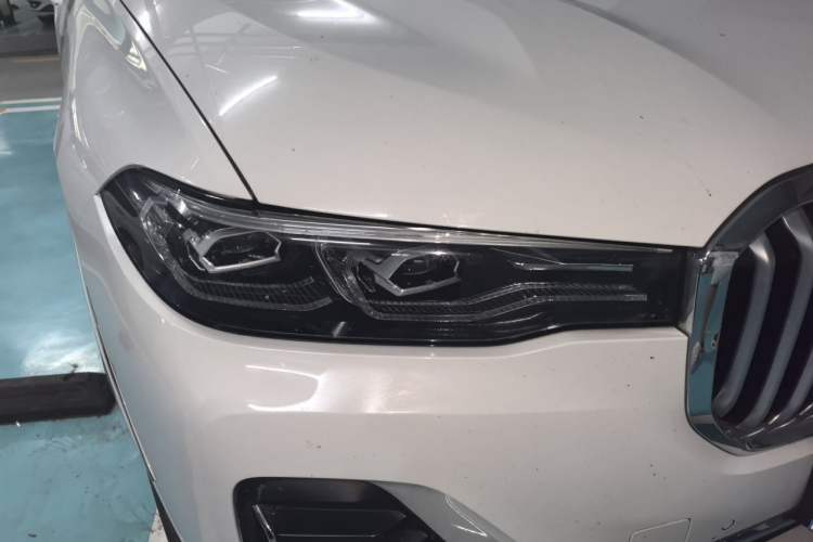 Used BMW X7  Right Front Headlight