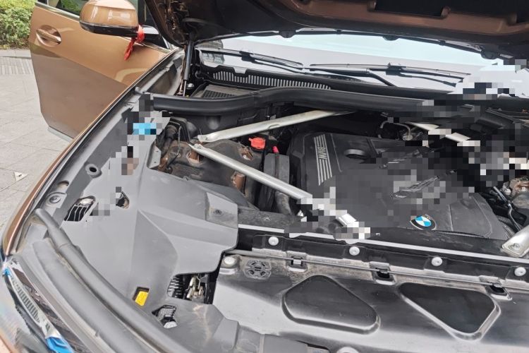Used BMW X7 2019 xDrive40i Luxury Package with Leading Features Engine Bay Right