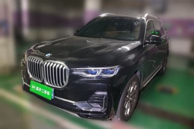 Used BMW X7 2020 xDrive40i Luxury Package with Premium Features