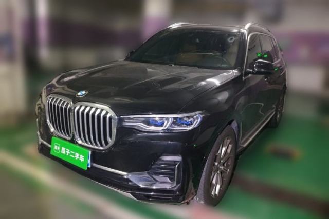 Used BMW X7 2020 xDrive40i Luxury Package with Premium Features