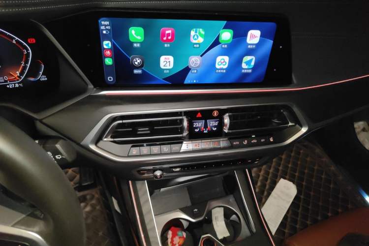 Used BMW X7 2020 xDrive40i Luxury M Sport Package Audio And AC Panel