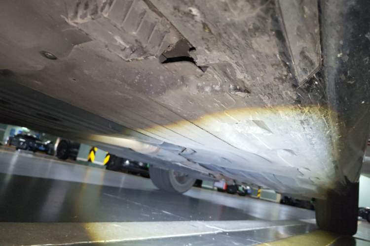 Used BMW X7  Chassis Front Left