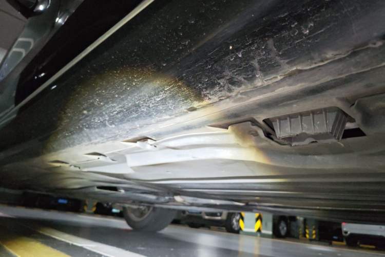 Used BMW X7  Chassis Rear Left