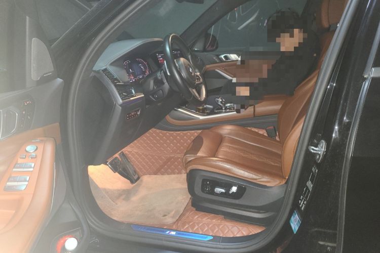 Used BMW X7 2020 xDrive40i Luxury M Sport Package Driver Seat