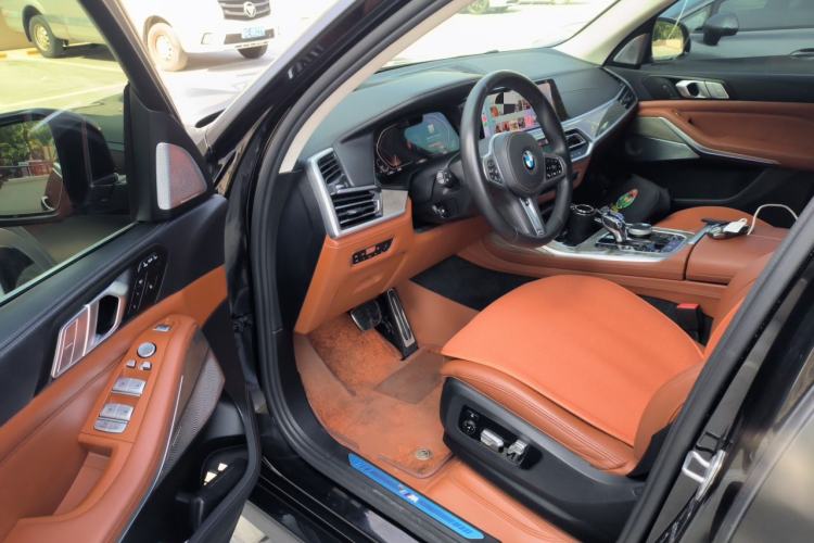 Used BMW X7 2020 xDrive40i Executive M Sport Package Driver Seat