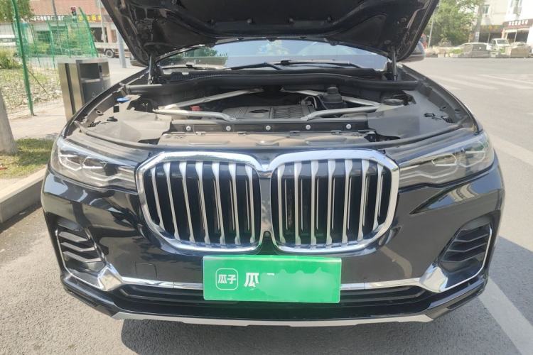 Used BMW X7 2020 xDrive40i Luxury Package with Leading Features Engine Bay