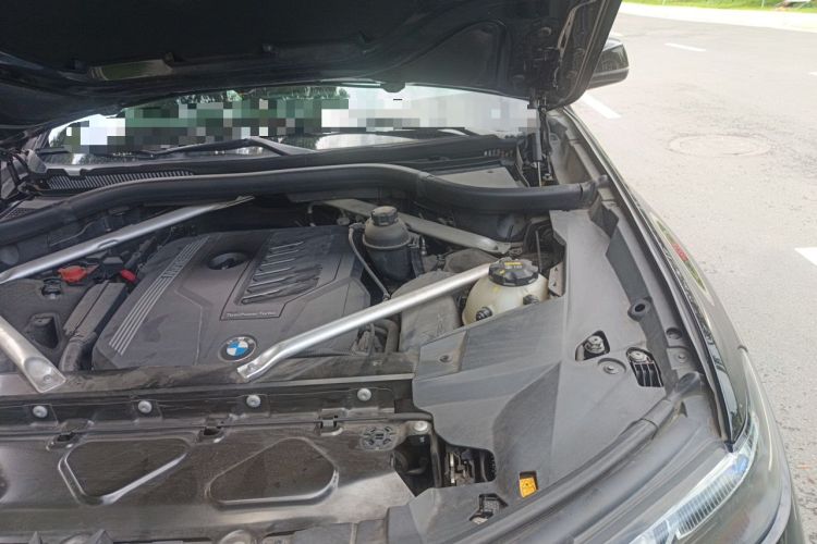Used BMW X7 2020 xDrive40i Executive M Sport Package Engine Bay Left