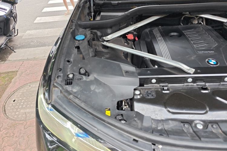 Used BMW X7 2020 xDrive40i Executive M Sport Package Engine Bay Right