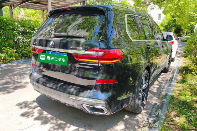 Used BMW X7 2020 xDrive40i Luxury M Sport Package Exterior 5