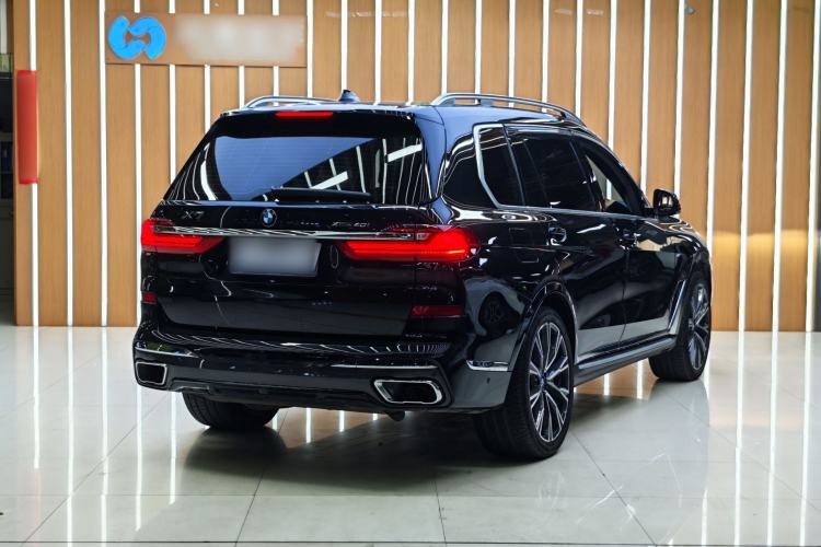 Used BMW X7 2020 xDrive40i Executive M Sport Package Exterior 5