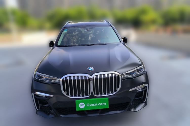 Used BMW X7 2020 xDrive40i Executive M Sport Package Front