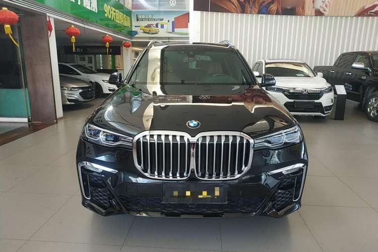 Used BMW X7 2020 xDrive40i Luxury M Sport Package Front