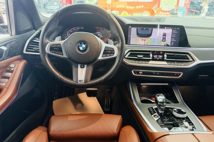 Used BMW X7 2020 xDrive40i Luxury M Sport Package Gear Lever