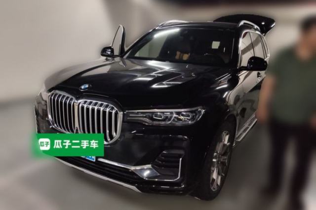 Used BMW X7 2020 xDrive40i Luxury Package with Leading Features