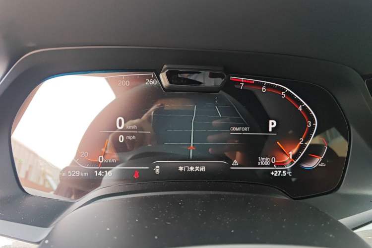 Used BMW X7 2020 xDrive40i Executive Luxury Package Instrument Cluster