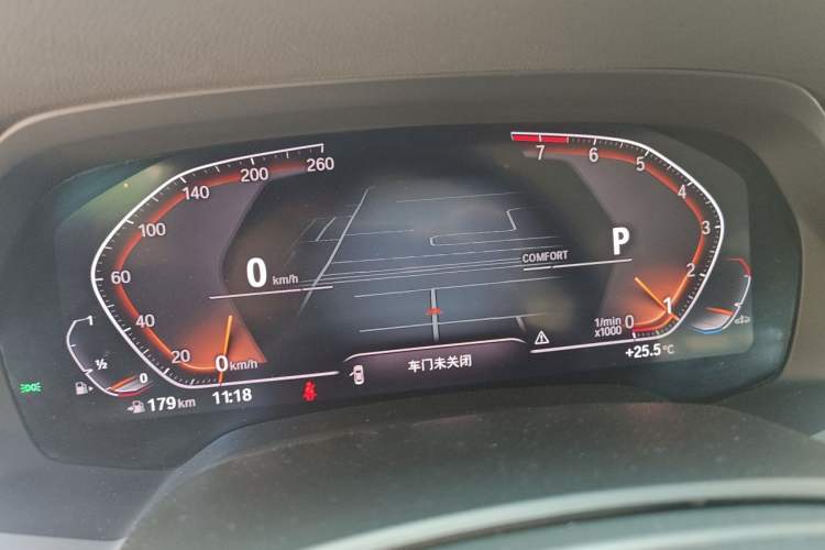 Used BMW X7 2020 xDrive40i Luxury Package with Leading Features Instrument Cluster