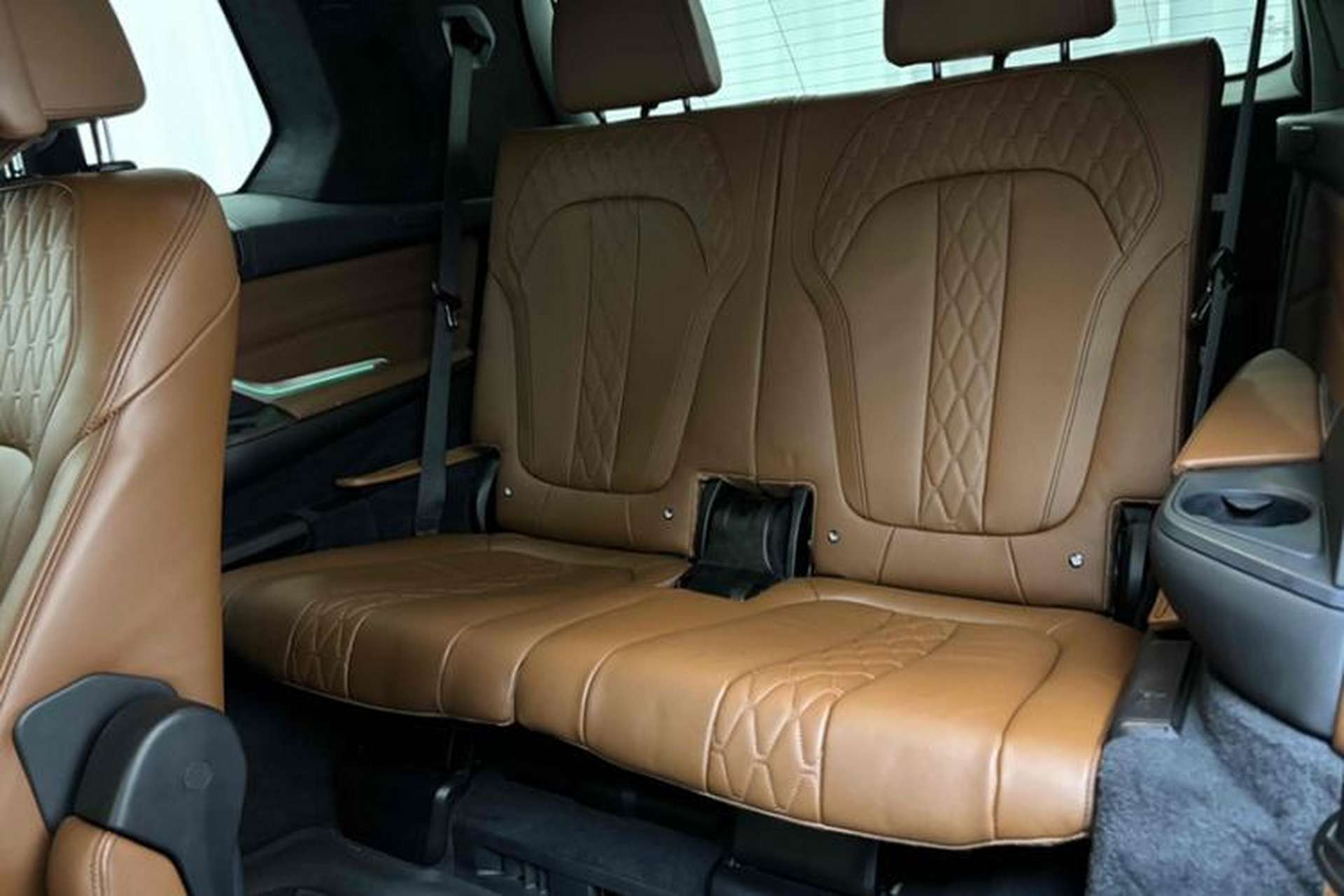 Used BMW X7 2020 xDrive40i Luxury M Sport Package Interior 5