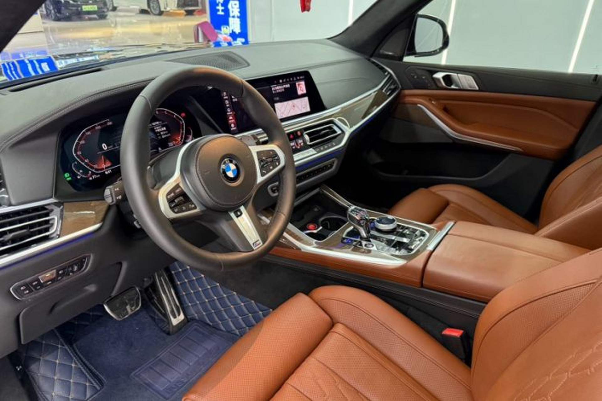 Used BMW X7 2020 xDrive40i Luxury M Sport Package Interior 6