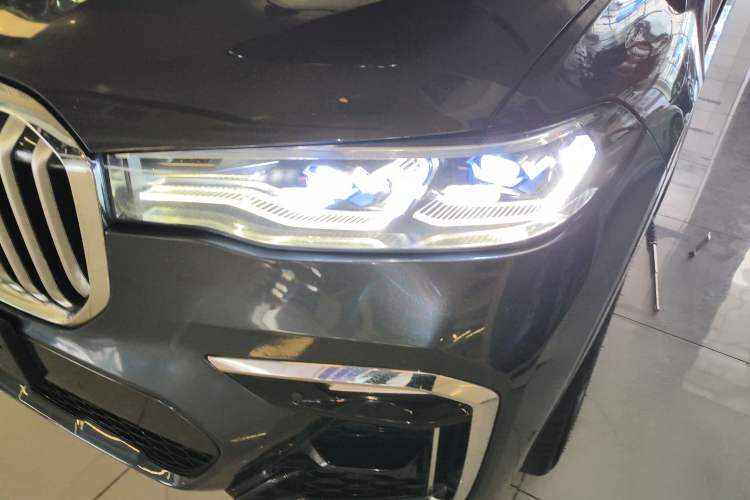 Used BMW X7 2020 xDrive40i Luxury M Sport Package Left Front Headlight