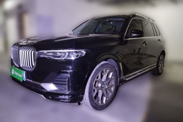 Used BMW X7 2020 xDrive40i Luxury Package with Leading Features