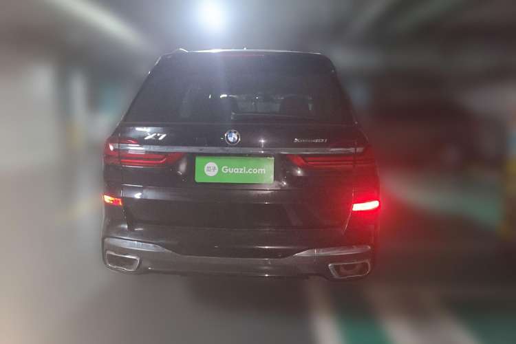 Used BMW X7 2020 xDrive40i Luxury M Sport Package Rear