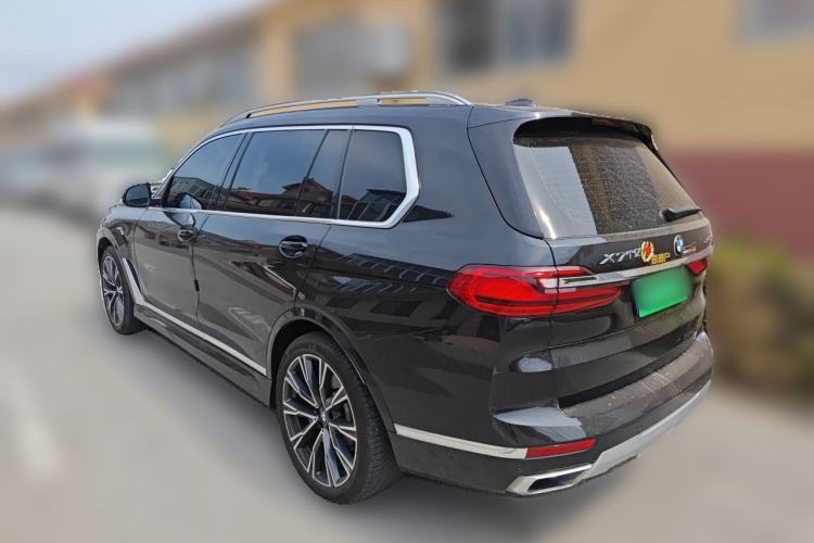 Used BMW X7 2020 xDrive40i Executive Luxury Package Rear Left 45 Deg