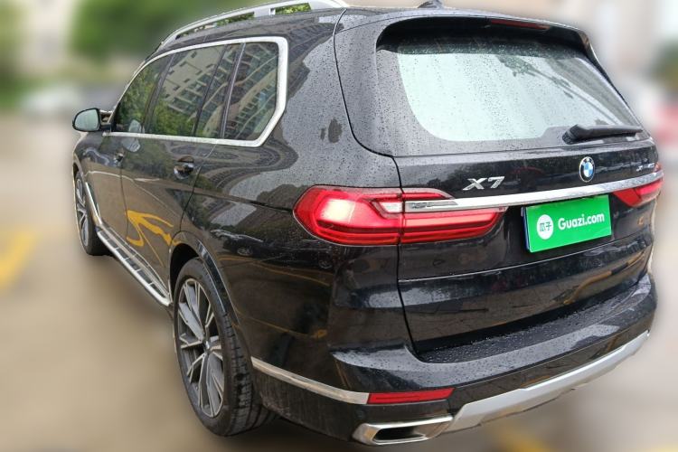 Used BMW X7 2020 xDrive40i Executive Luxury Package Rear Left 45 Deg