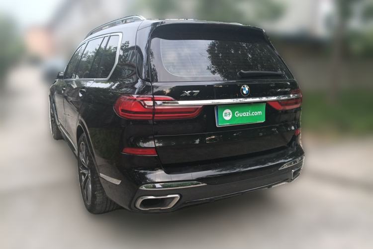 Used BMW X7 2020 xDrive40i Executive M Sport Package Rear Left 45 Deg