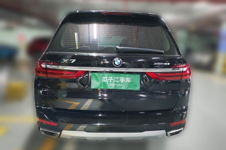 Used BMW X7  Rear