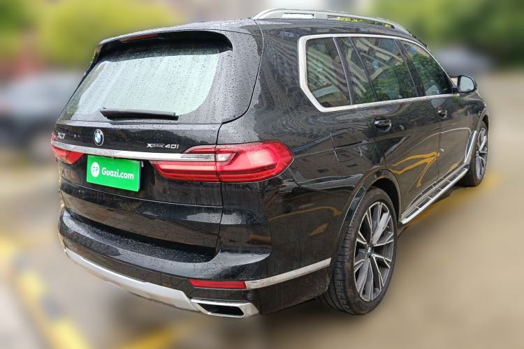 Used BMW X7 2020 xDrive40i Executive Luxury Package Rear Right 45 Deg