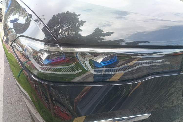 Used BMW X7 2020 xDrive40i Executive M Sport Package Right Front Headlight