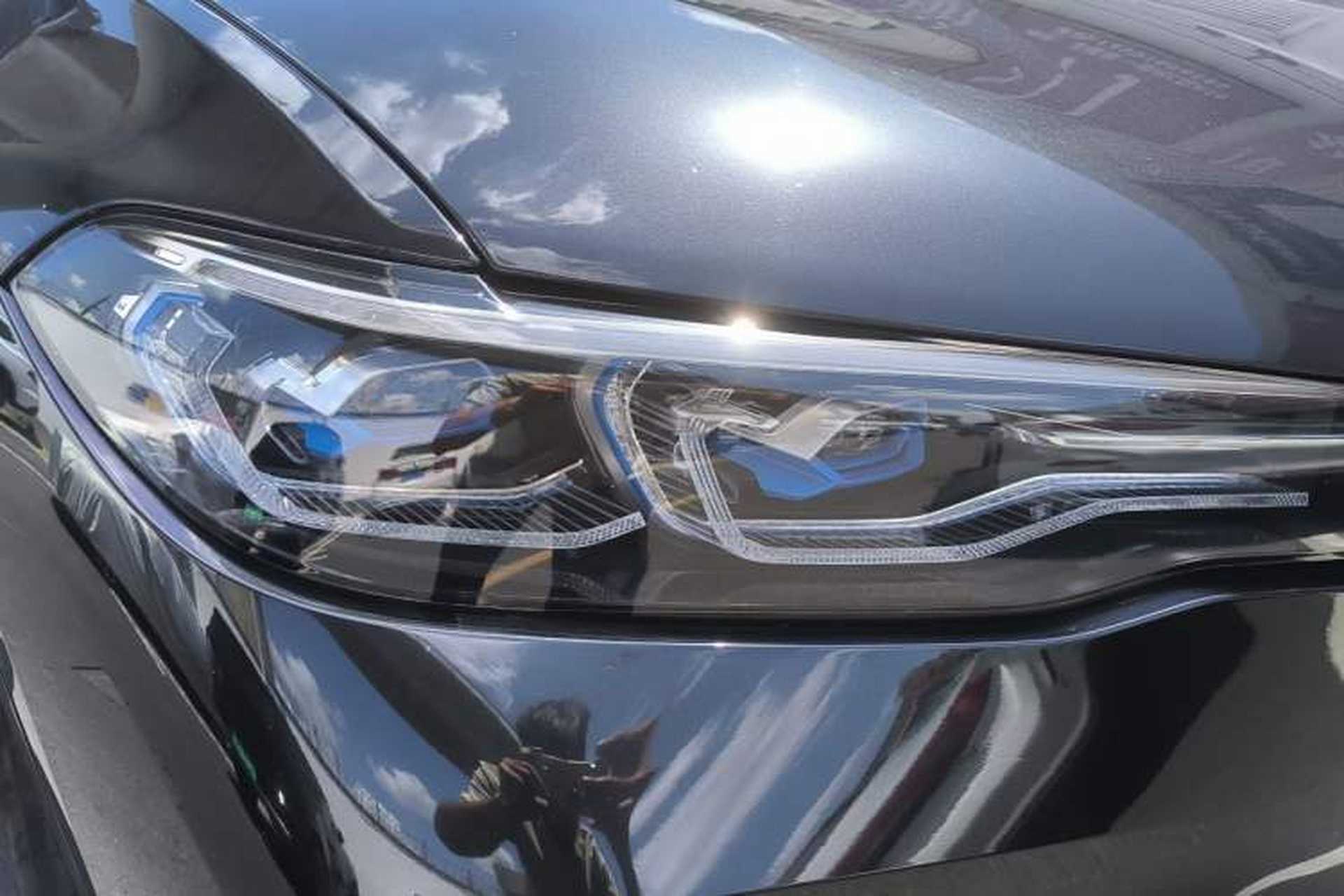 Used BMW X7 2020 xDrive40i Luxury M Sport Package Right Front Headlight