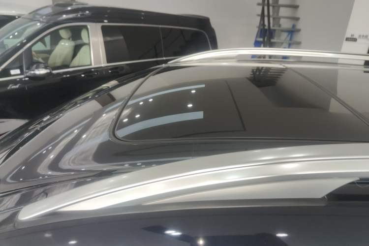 Used BMW X7 2020 xDrive40i Luxury M Sport Package Roof