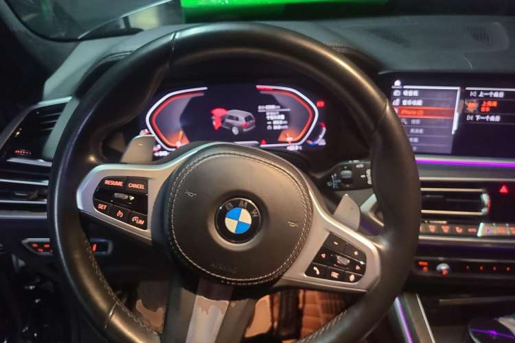 Used BMW X7 2020 xDrive40i Luxury M Sport Package Steering Wheel