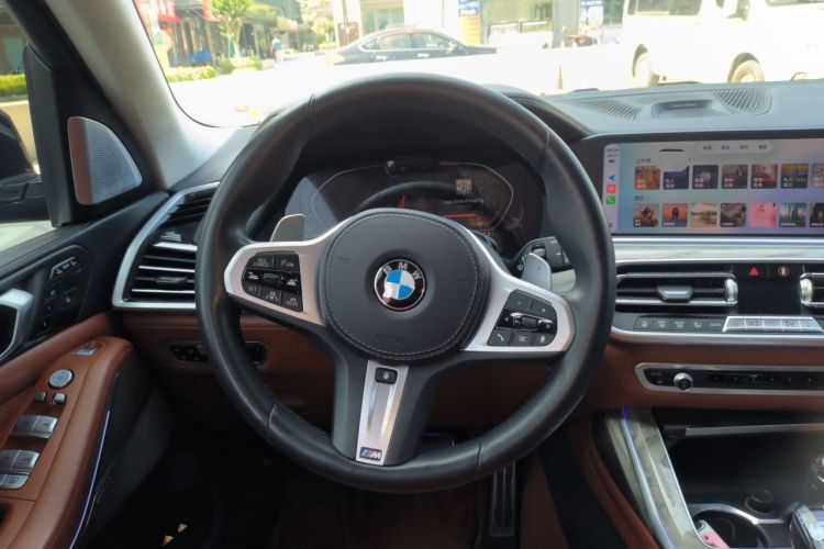 Used BMW X7 2020 xDrive40i Executive M Sport Package Steering Wheel