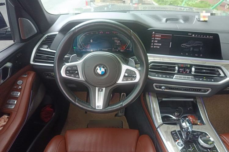 Used BMW X7 2020 xDrive40i Executive M Sport Package Steering Wheel
