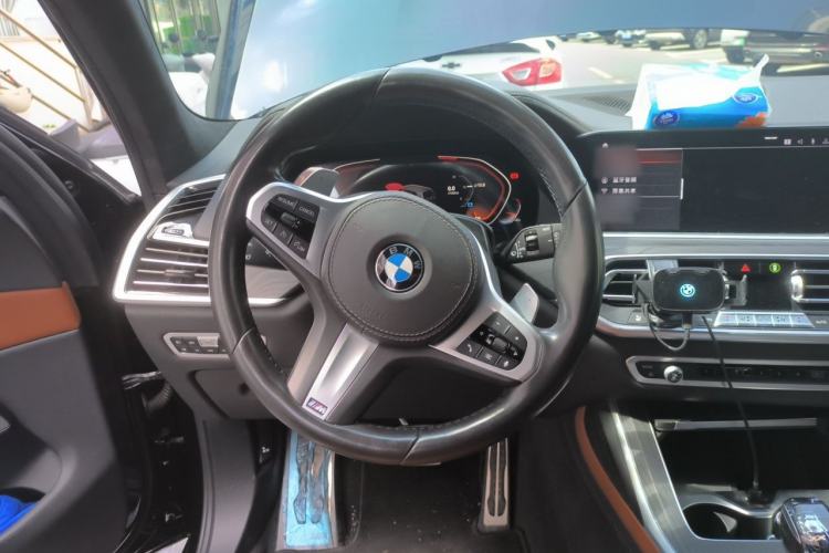 Used BMW X7 2020 xDrive40i Luxury M Sport Package Steering Wheel