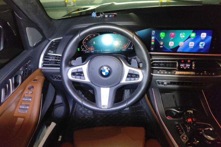 Used BMW X7 2020 xDrive40i Luxury M Sport Package Steering Wheel