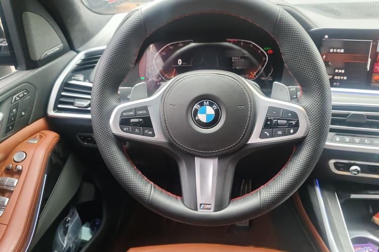 Used BMW X7 2020 xDrive40i Luxury M Sport Package Steering Wheel