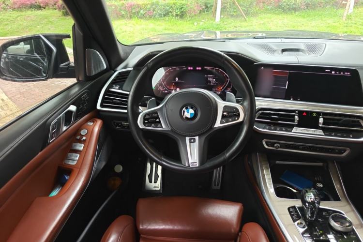 Used BMW X7 2020 xDrive40i Executive M Sport Package Steering Wheel