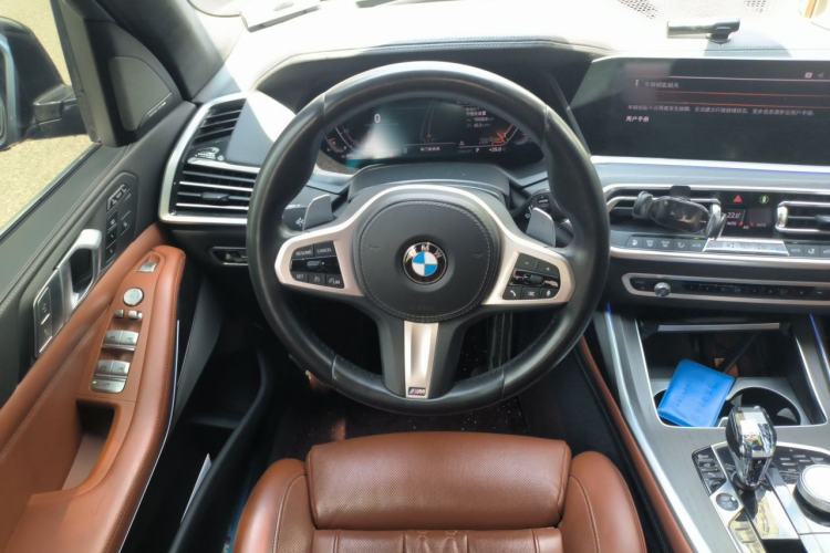 Used BMW X7 2020 xDrive40i Luxury M Sport Package Steering Wheel