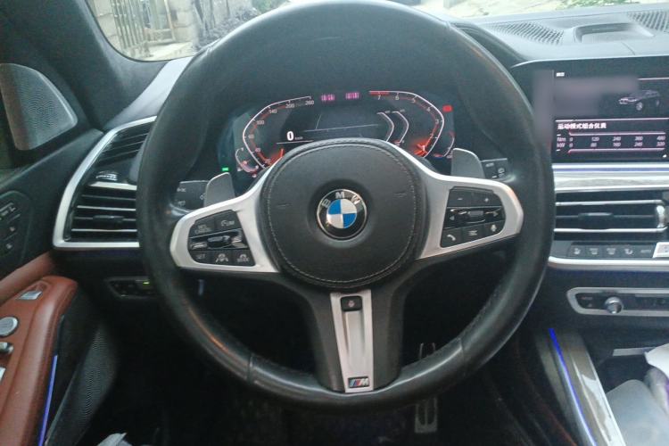 Used BMW X7 2020 xDrive40i Executive M Sport Package Steering Wheel