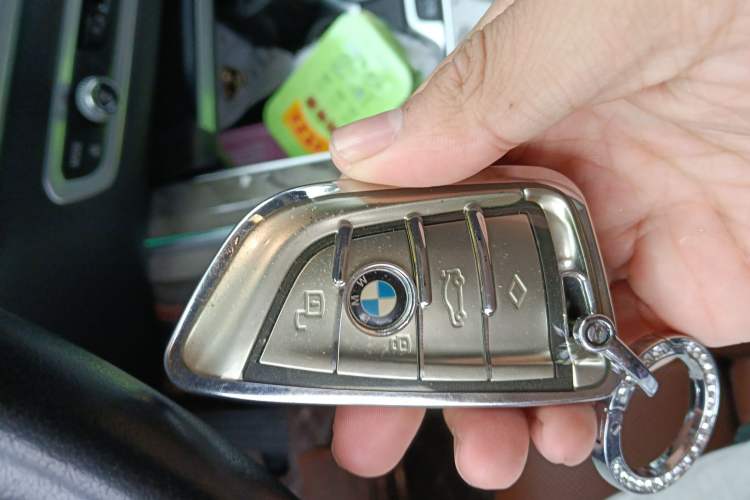 Used BMW X7 2020 xDrive40i Executive Luxury Package Vehicle Key