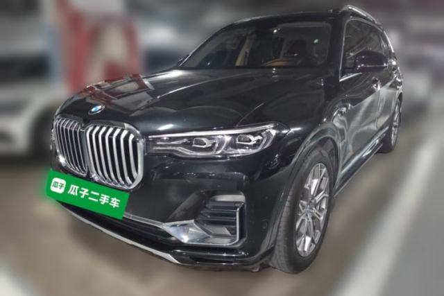 Used BMW X7 2020 xDrive40i Luxury Package with Premium Features