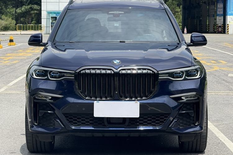 Used BMW X7 2020 xDrive40i Executive M Sport Package Exterior 7