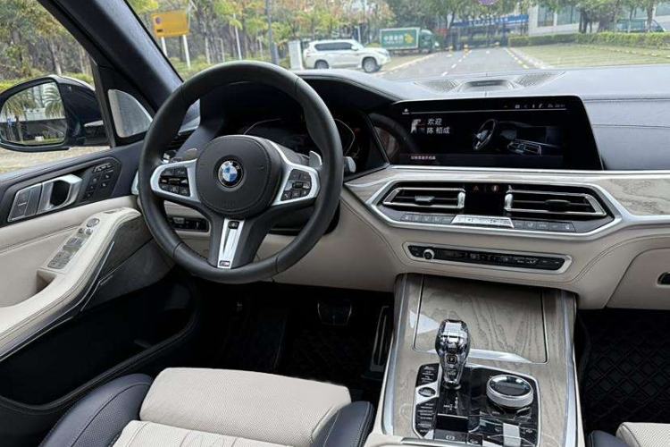 Used BMW X7 2020 xDrive40i Executive M Sport Package Interior 1