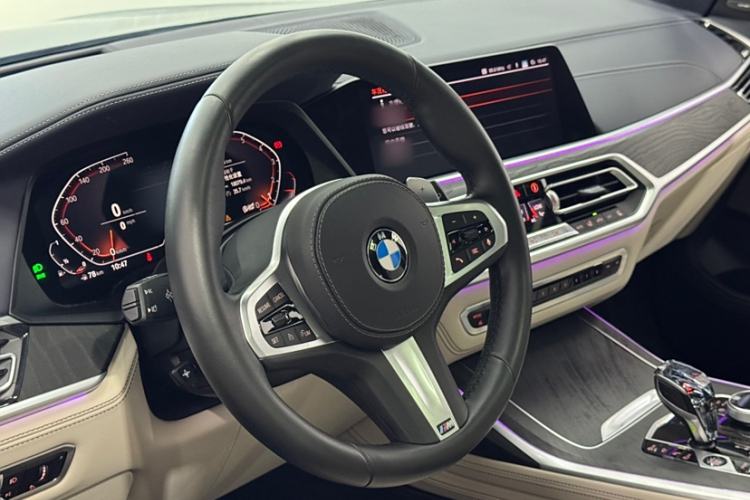 Used BMW X7 2020 xDrive40i Personalized Limited Edition M Sport Package Interior 3